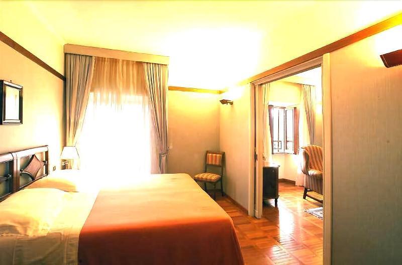 Hotel&Ristorante Miramonti Palazzo Storico 列蒂 外观 照片