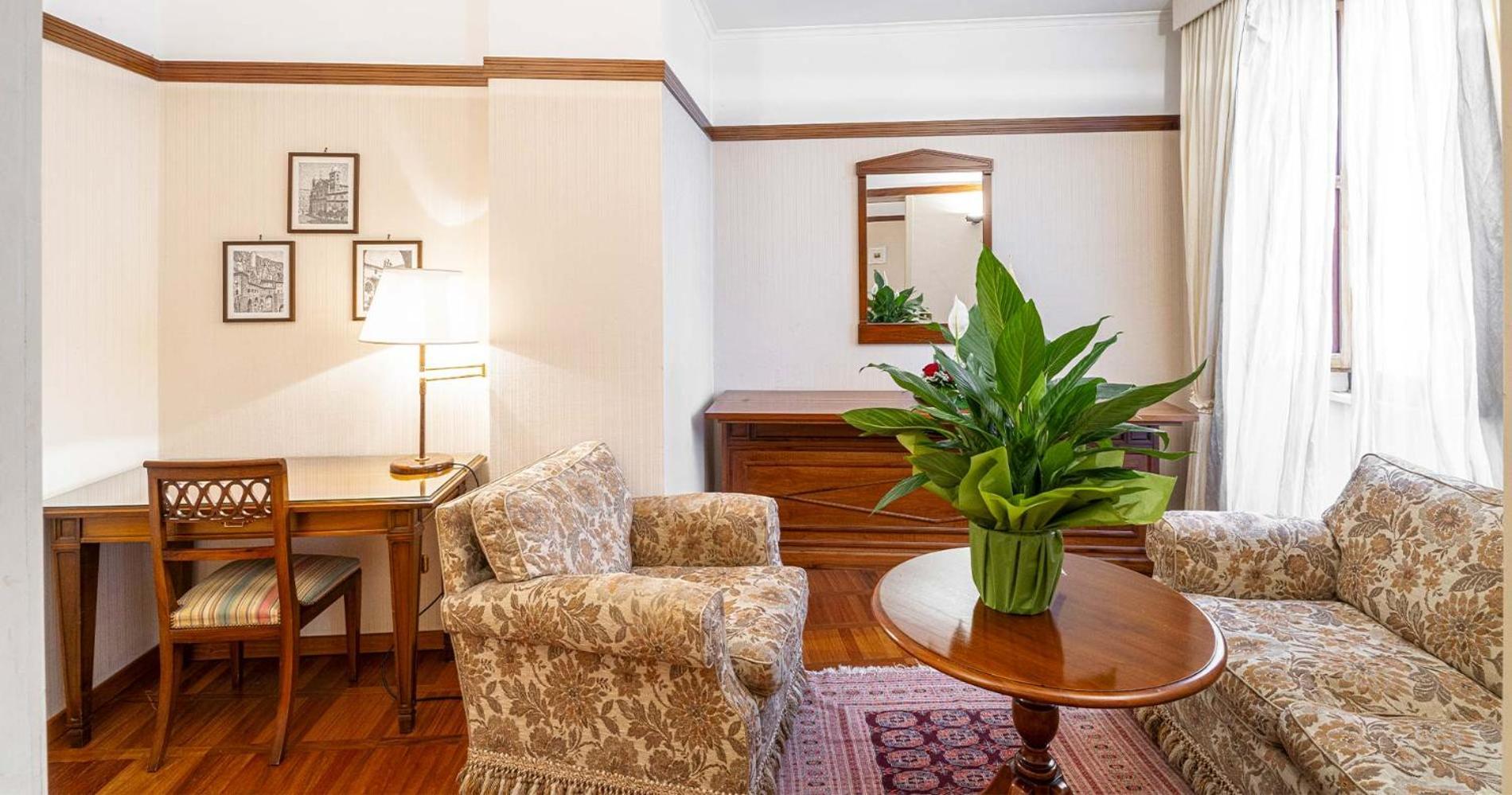 Hotel&Ristorante Miramonti Palazzo Storico 列蒂 外观 照片